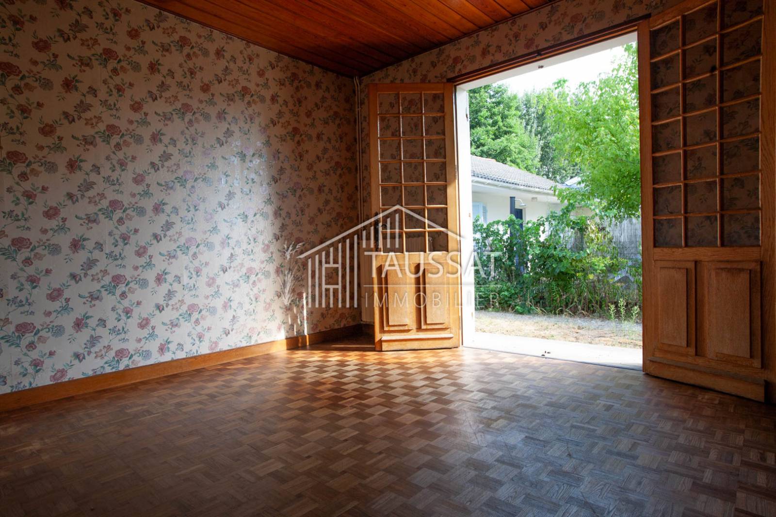 MAISON  TAUSSAT - 3 CH AVEC GARAGE - VENDUE LANTON TAUSSAT 