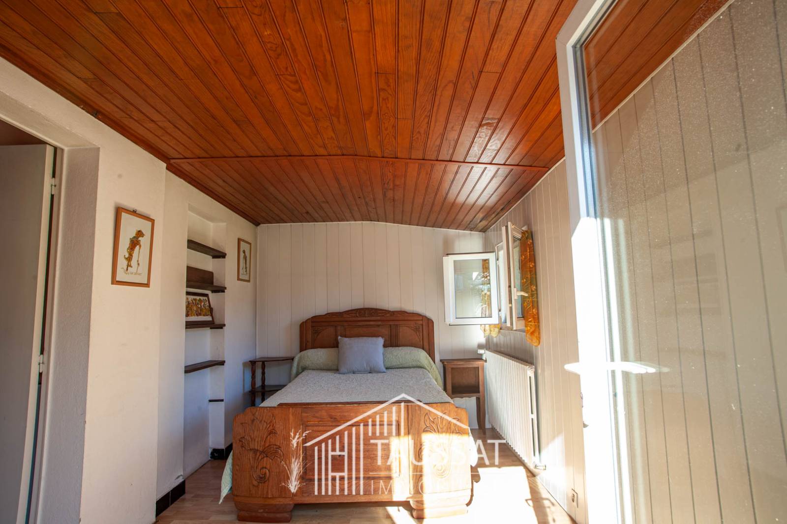 MAISON 3 CHAMBRES ANNEXE ET GARAGE - CASSY