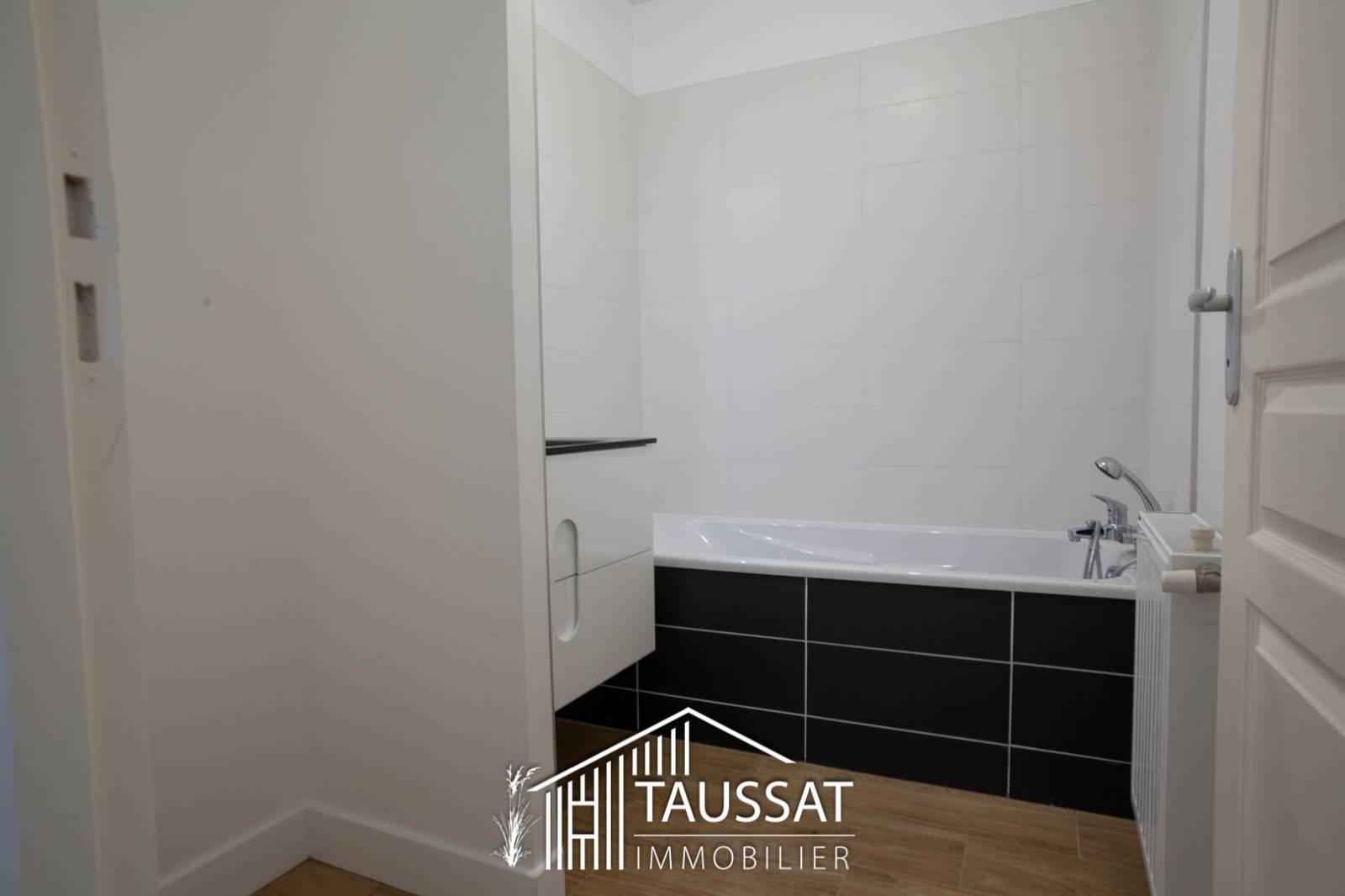 Vente appartement avec balcon proche de Cassy