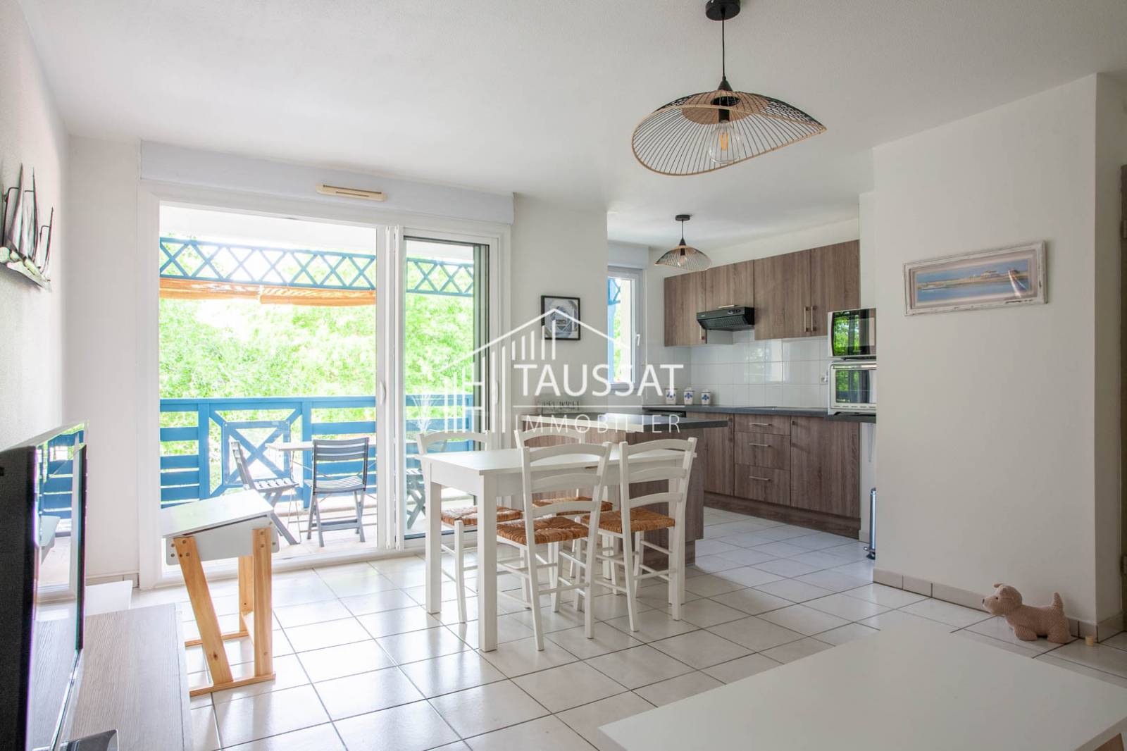 APPARTEMENT T2  avec piscine -VENDU- AUDENGE  