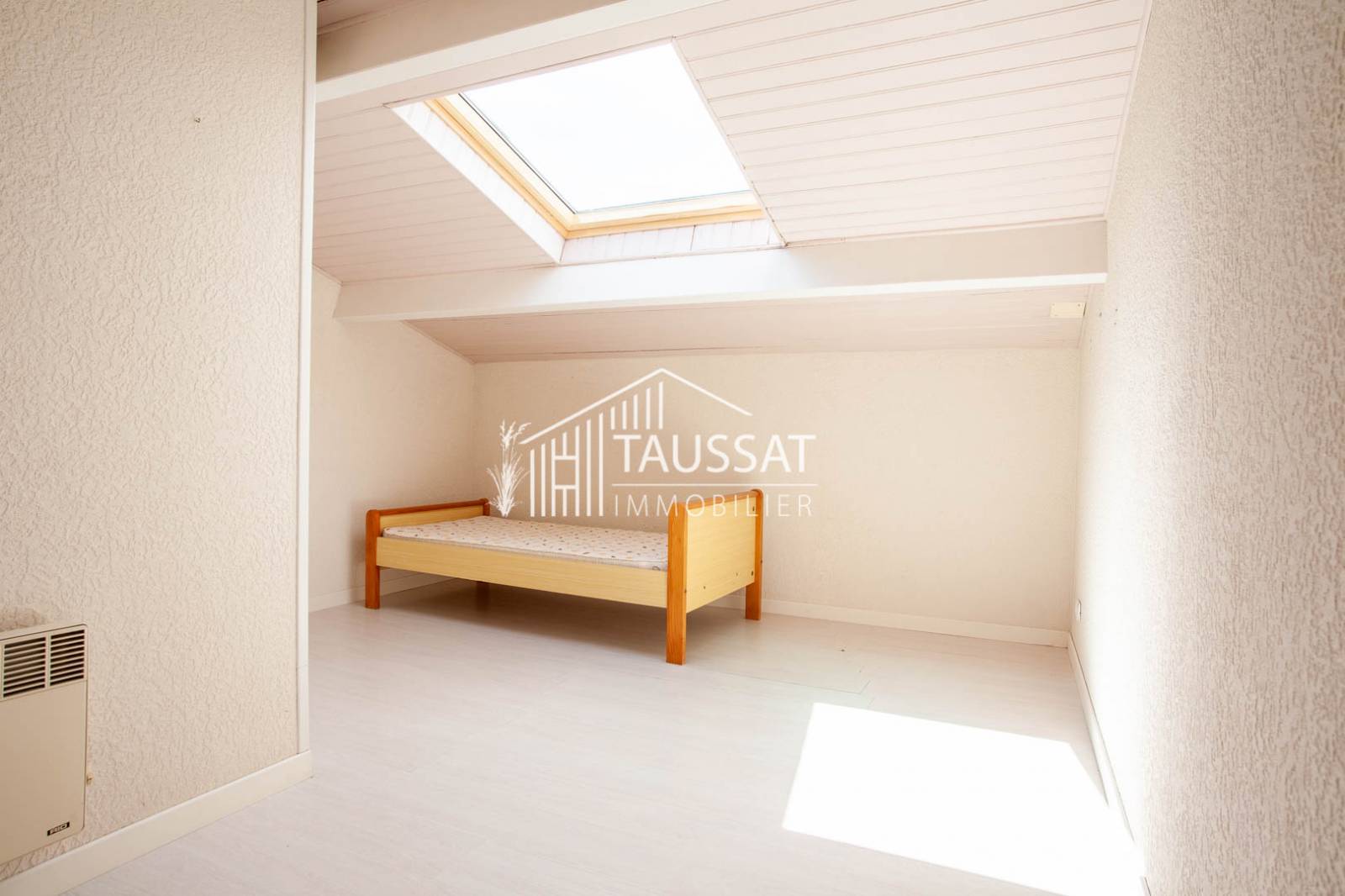 MAISON 6 PIECES - PISCINE - VENDUE ANDERNOS LES BAINS  