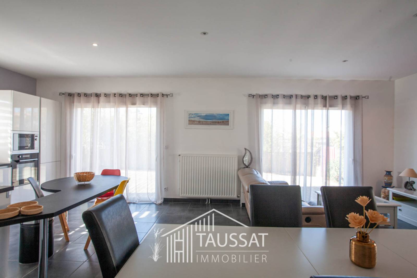 MAISON 2CHAMBRES ET BUREAU - CASSY