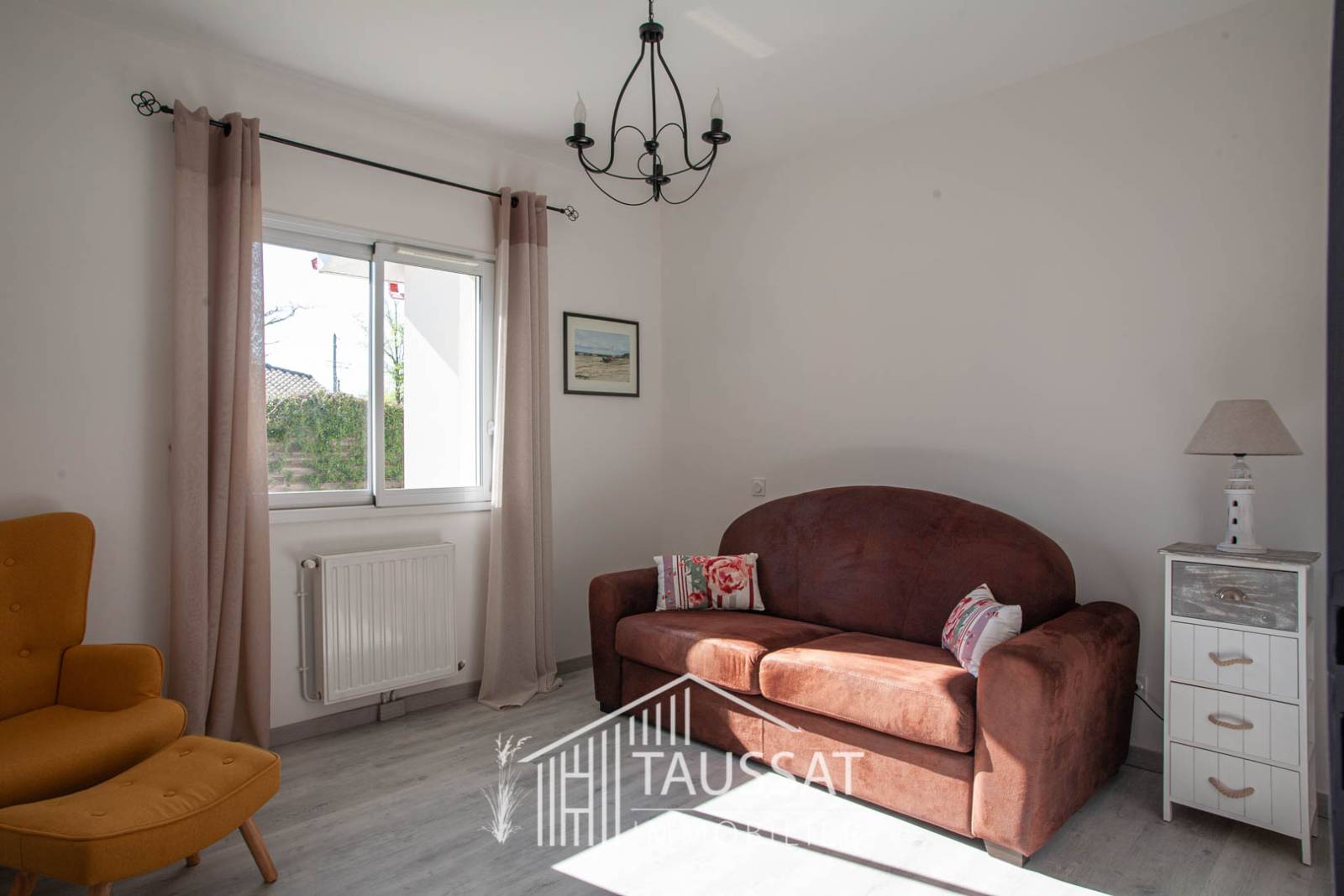 MAISON 2CHAMBRES ET BUREAU - CASSY