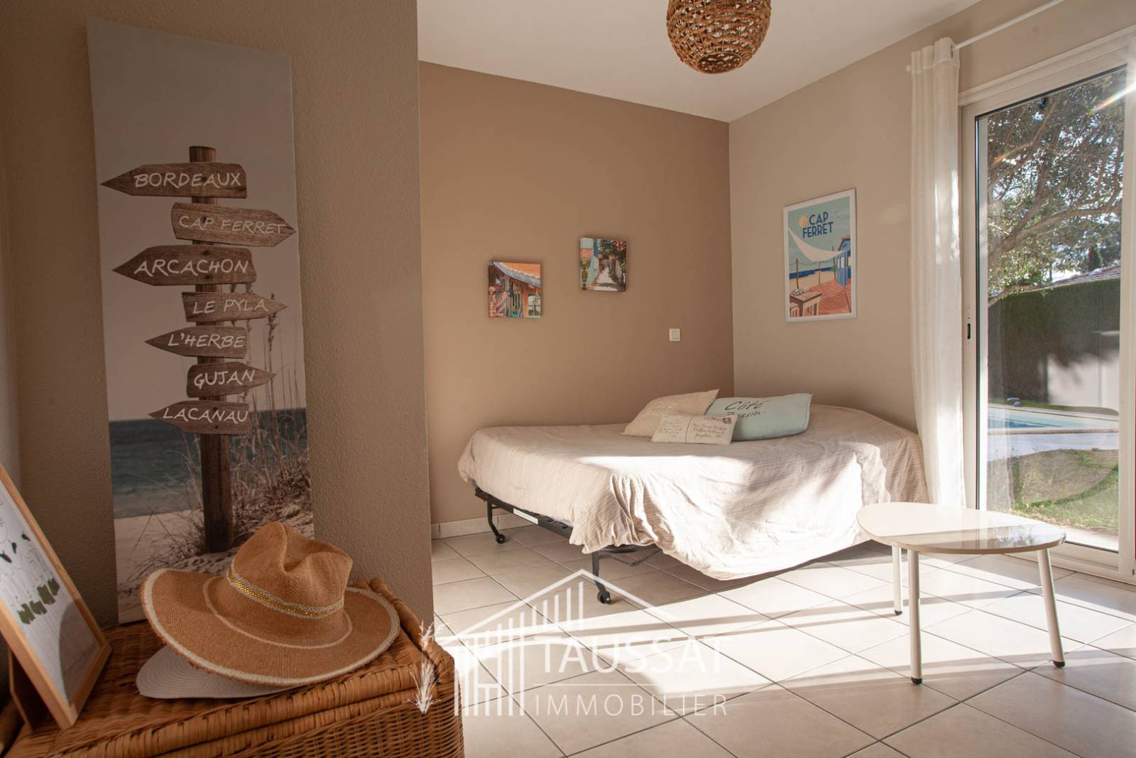 VILLA 4 CHAMBRES AVEC PISCINE _ GOLF DE CASSY