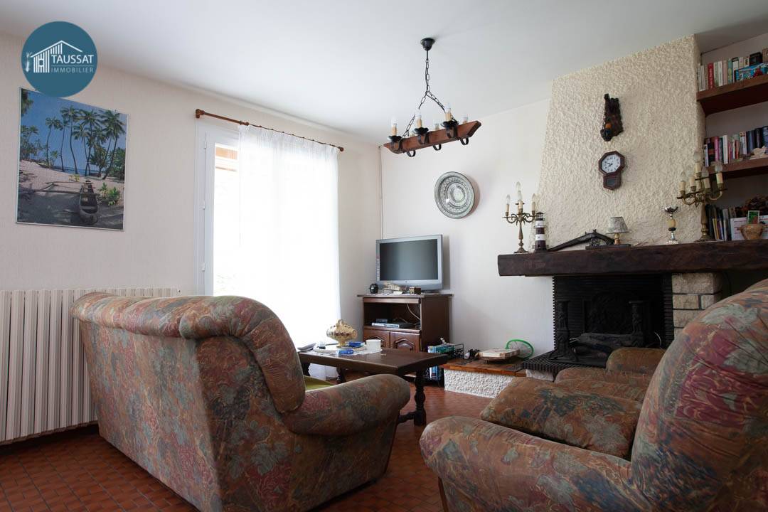 MAISON TRADITIONNELLE T3 AVEC DEPENDANCE PROCHE PLAGE - SOUS OFFRE LANTON