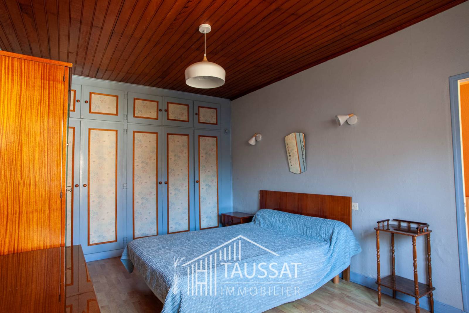 MAISON 3 CHAMBRES ANNEXE ET GARAGE - CASSY