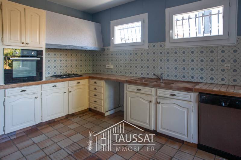 Acheter une charmante maison familiale de 122 m² à Taussat-les-Bains, proche plage